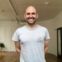 DM